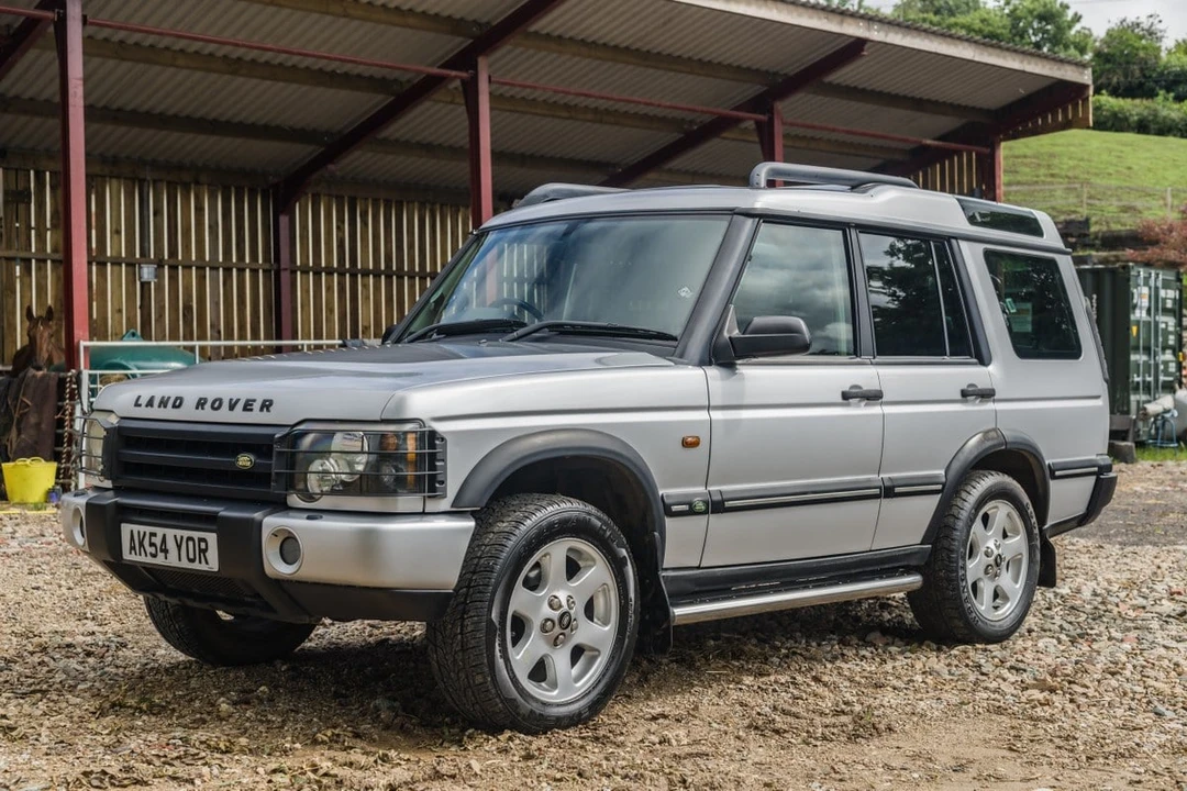 2004 Land Rover Discovery 2nd Gen - Image 2 of 30