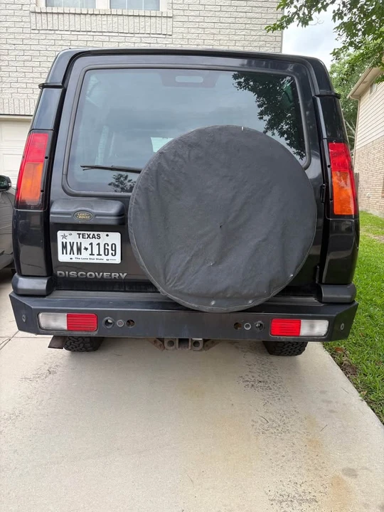 2004 Land Rover Discovery 3rd Gen - Image 5 of 11