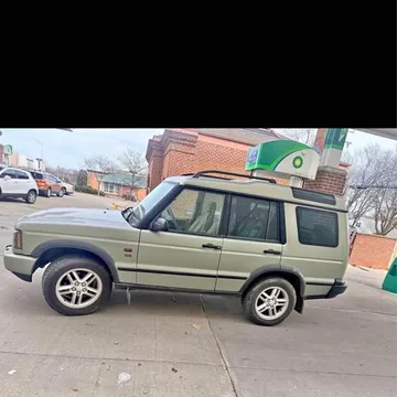 2004 Land Rover Discovery HSE Luxury Sport Utility 4D