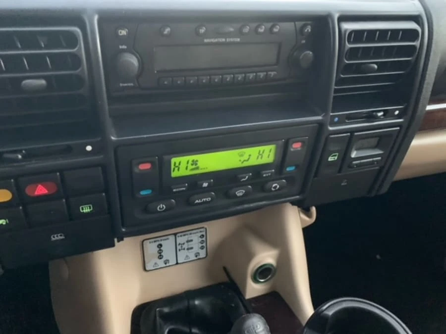 2004 Land Rover Discovery 2nd Gen - Image 16 of 18