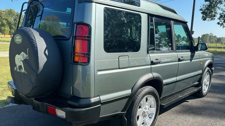 2004 Land Rover Discovery 2nd Gen - Image 3 of 15
