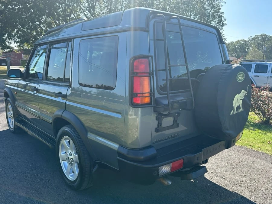 2004 Land Rover Discovery 2nd Gen - Image 8 of 15