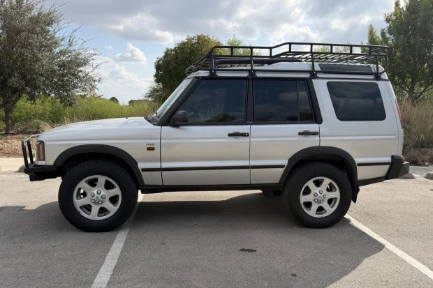 2004 Land Rover Discovery 2nd Gen - Image 3 of 7