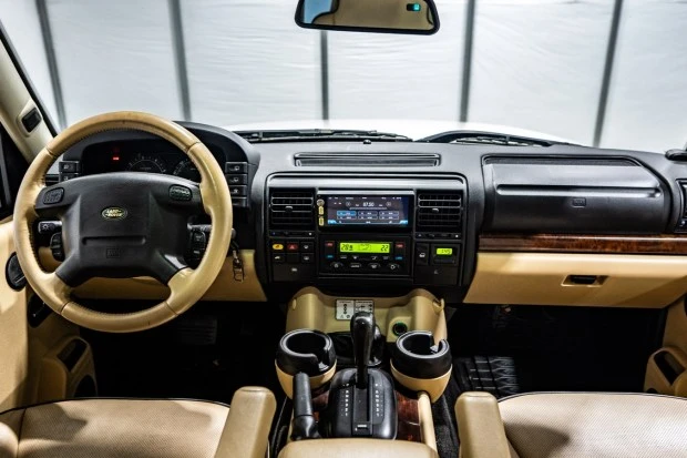 2004 Land Rover Discovery 2nd Gen - Image 5 of 7