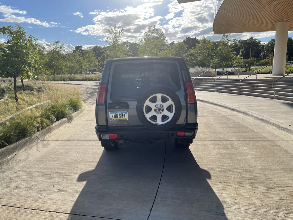 2004 Land Rover Discovery 2nd Gen - Image 10 of 31