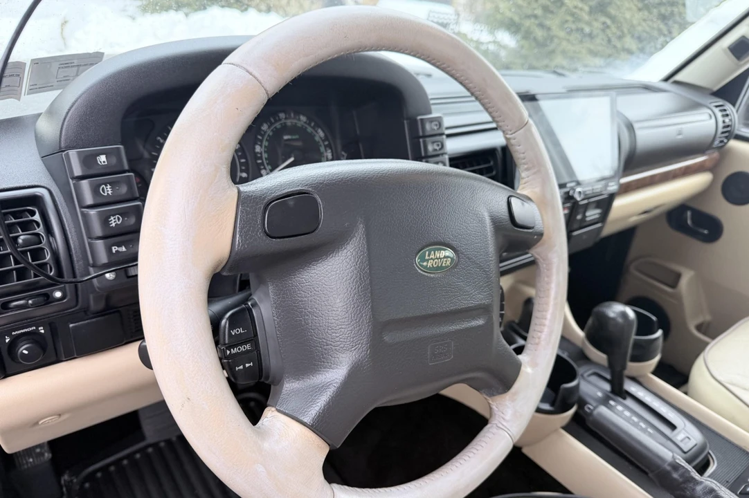 2004 Land Rover Discovery 2nd Gen - Image 5 of 7