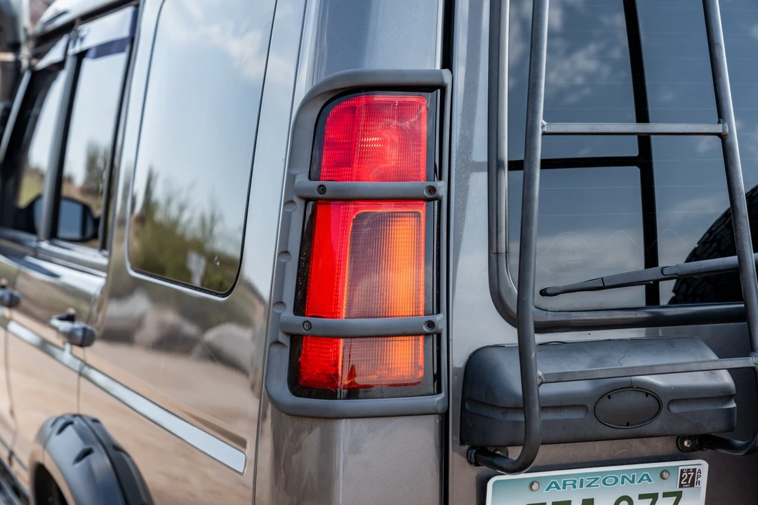 2004 Land Rover Discovery 2nd Gen - Image 14 of 31