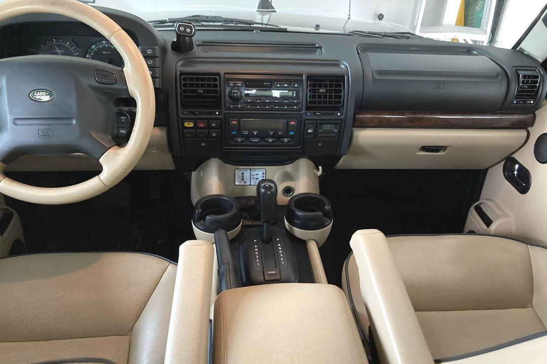 2004 Land Rover Discovery 2nd Gen - Image 16 of 22