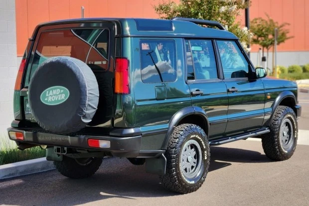 2004 Land Rover Discovery 2nd Gen - Image 2 of 7