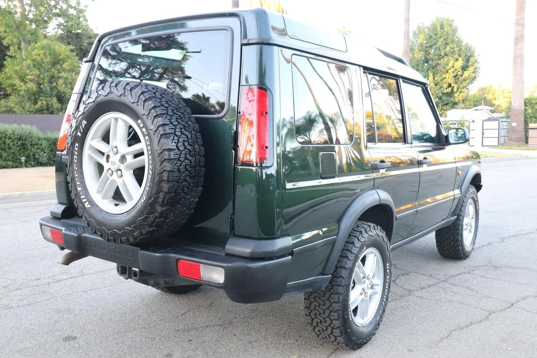 2004 Land Rover Discovery 2nd Gen - Image 2 of 5