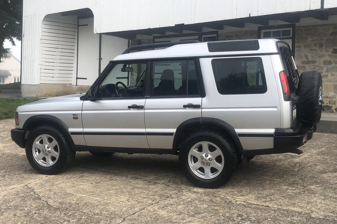 2004 Land Rover Discovery 2nd Gen - Image 2 of 31