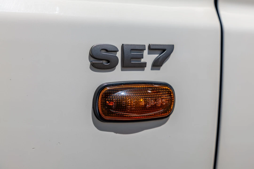2004 Land Rover Discovery 2nd Gen - Image 16 of 31