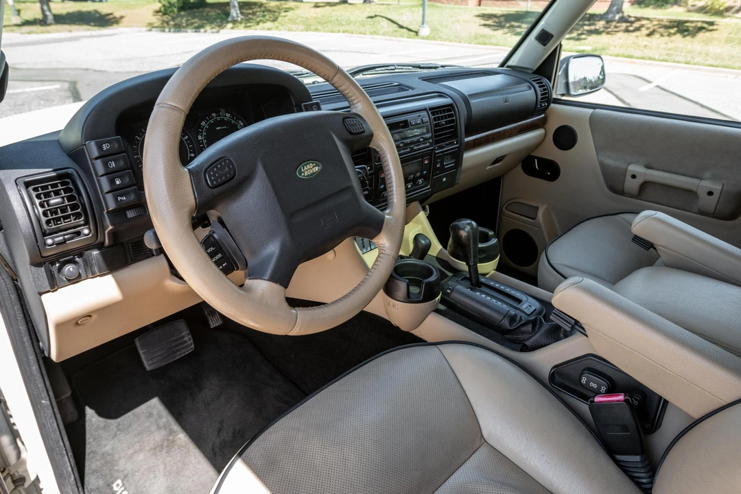 2004 Land Rover Discovery 2nd Gen - Image 29 of 31