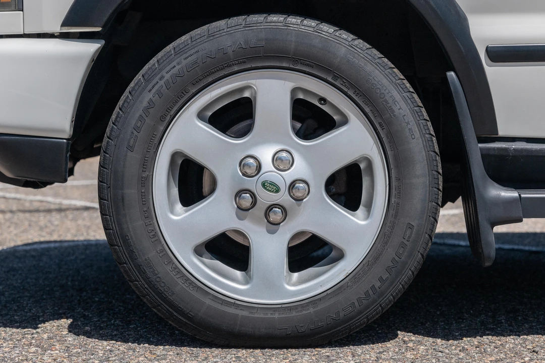 2004 Land Rover Discovery 2nd Gen - Image 25 of 31
