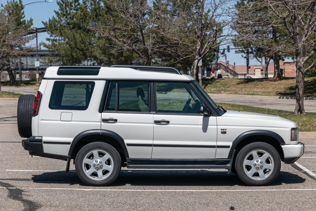2004 Land Rover Discovery 2nd Gen - Image 10 of 31