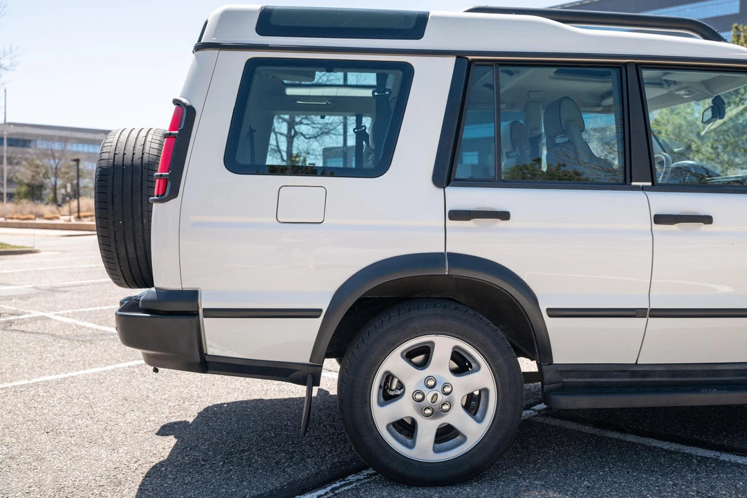 2004 Land Rover Discovery 2nd Gen - Image 11 of 31