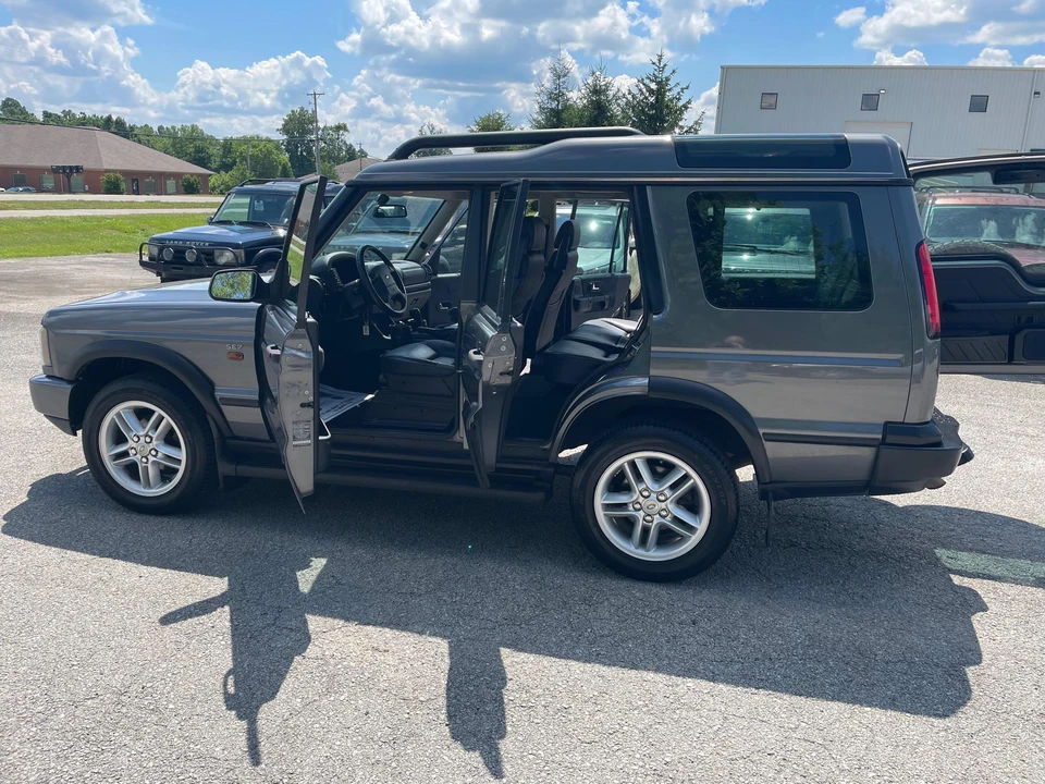 2004 Land Rover Discovery 2nd Gen - Image 13 of 31
