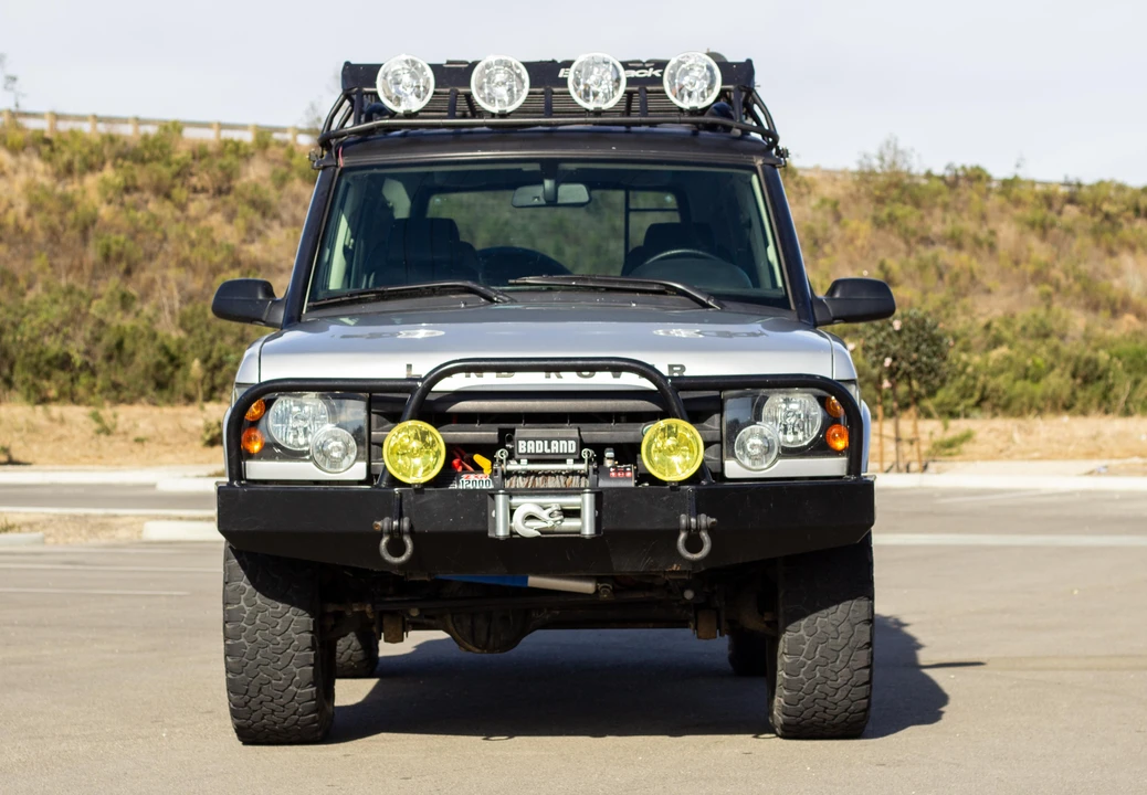 2004 Land Rover Discovery 2nd Gen - Image 2 of 31