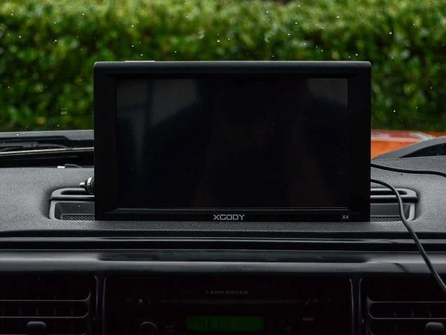 2004 Land Rover Discovery 2nd Gen - Image 18 of 21