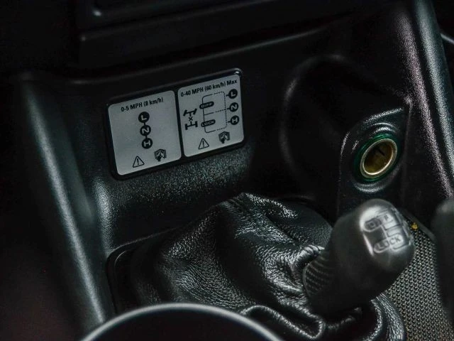 2004 Land Rover Discovery 2nd Gen - Image 29 of 31