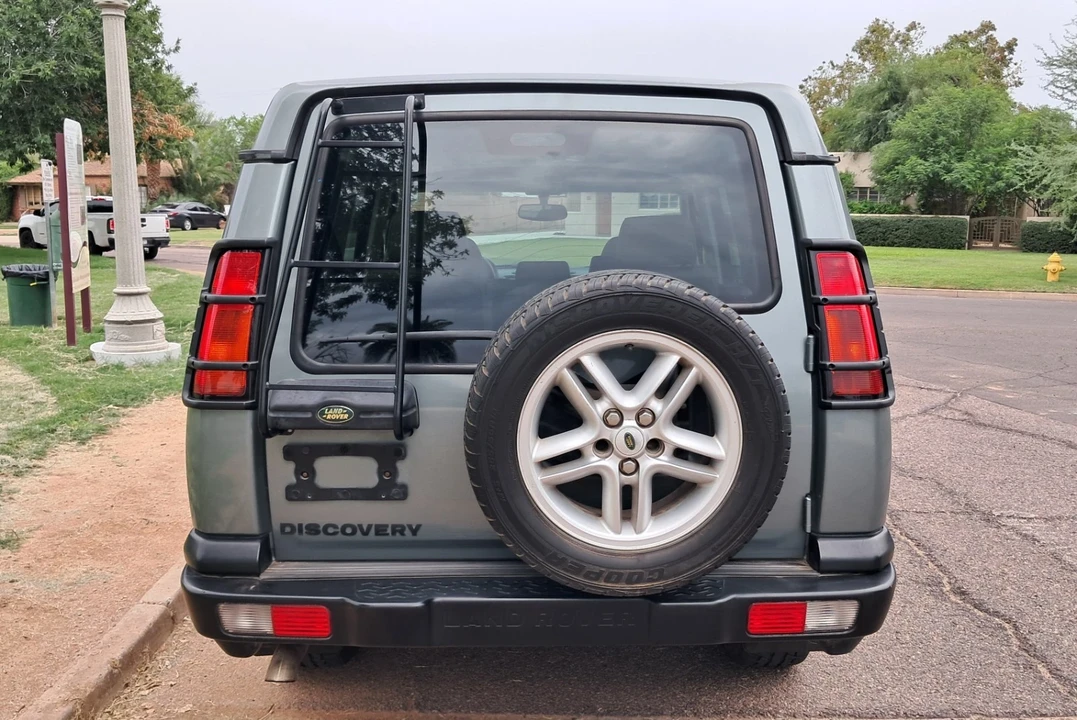 2004 Land Rover Discovery 2nd Gen - Image 5 of 21