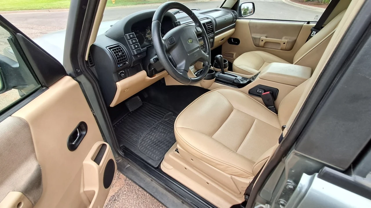 2004 Land Rover Discovery 2nd Gen - Image 9 of 21