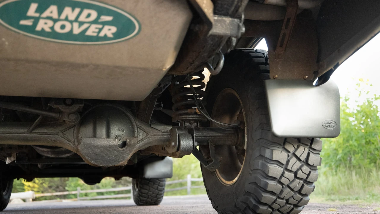2004 Land Rover Discovery 2nd Gen - Image 15 of 20