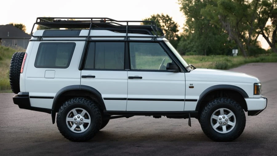 2004 Land Rover Discovery 2nd Gen - Image 2 of 19