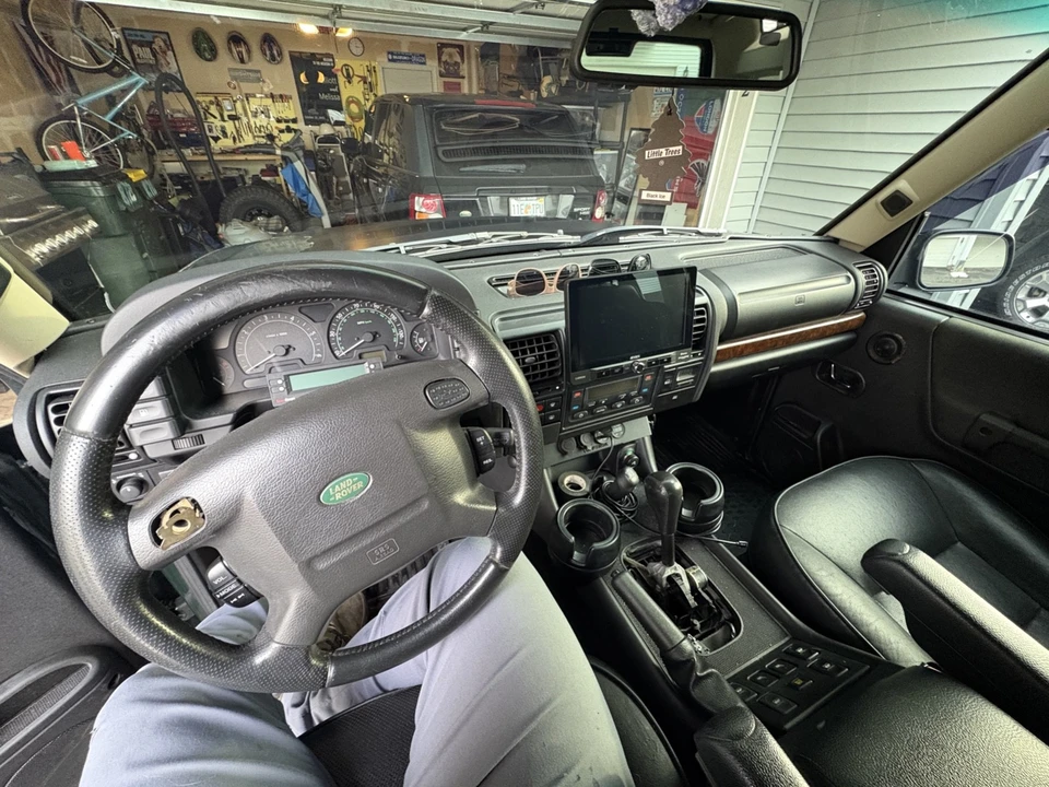2004 Land Rover Discovery 2nd Gen - Image 8 of 12