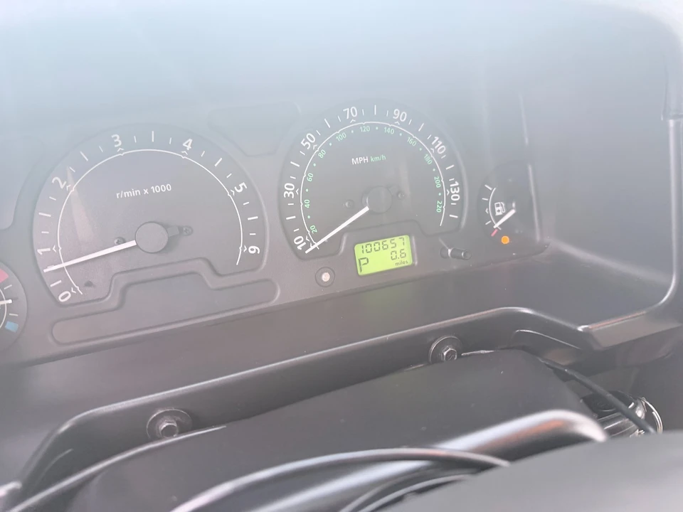 2004 Land Rover Discovery 2nd Gen - Image 18 of 21