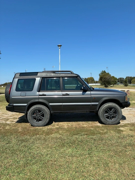 2004 Land Rover Discovery 2nd Gen - Image 2 of 21
