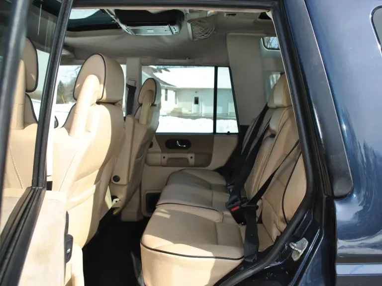 2004 Land Rover Discovery 2nd Gen - Image 11 of 19