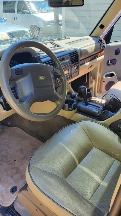 2004 Land Rover Discovery 2nd Gen - Image 14 of 17