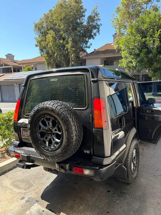 2004 Land Rover Discovery 2nd Gen - Image 9 of 9