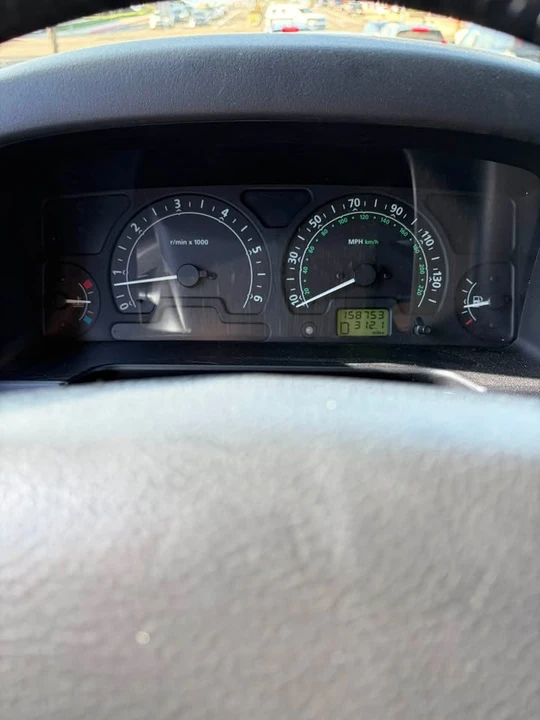 2004 Land Rover Discovery 2nd Gen - Image 3 of 9