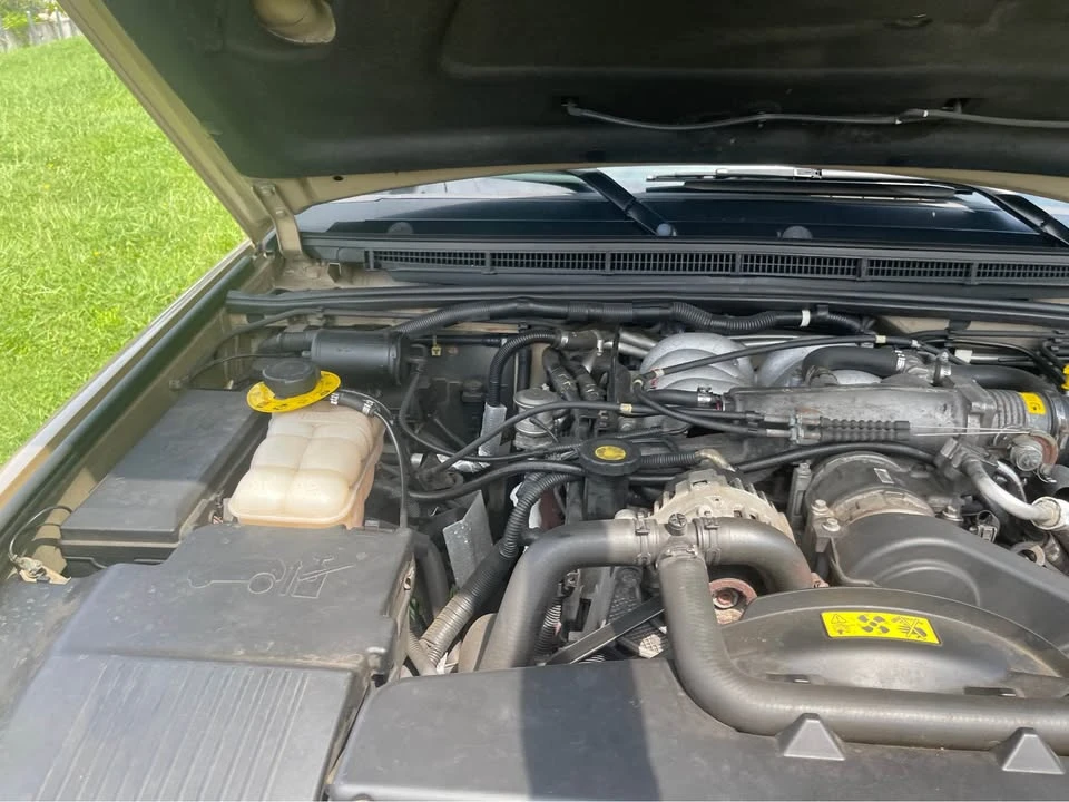 2004 Land Rover Discovery 2nd Gen - Image 2 of 14