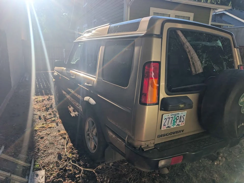 2004 Land Rover Discovery 2nd Gen - Image 7 of 12
