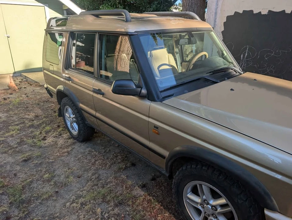 2004 Land Rover Discovery 2nd Gen - Image 10 of 12