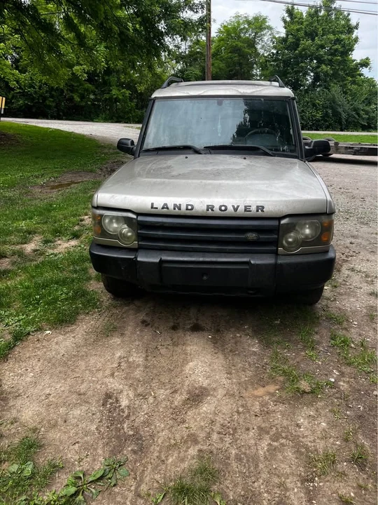 2004 Land Rover Discovery 2nd Gen - Image 2 of 8