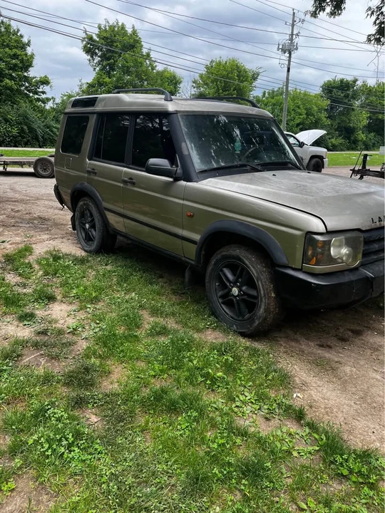 2004 Land Rover Discovery 2nd Gen - Image 3 of 8