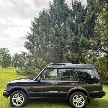 2004 Land Rover Discovery Series II SE7 Sport Utility 4D