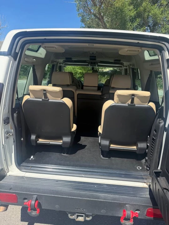 2004 Land Rover Discovery 2nd Gen - Image 6 of 10