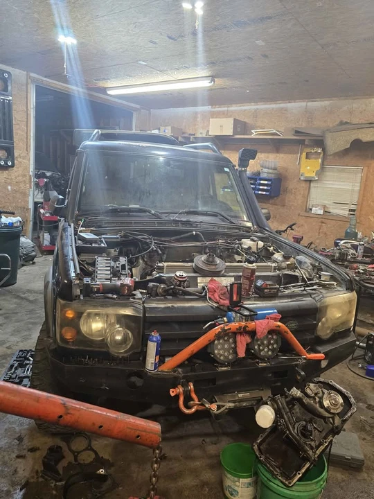 2004 Land Rover Discovery 2nd Gen - Image 3 of 4