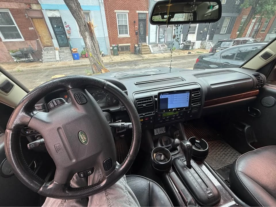 2004 Land Rover Discovery 2nd Gen - Image 13 of 14