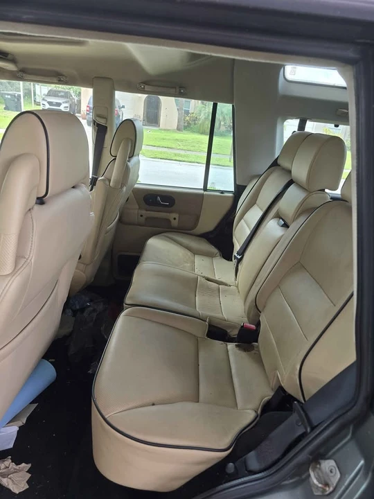 2004 Land Rover Discovery 2nd Gen - Image 4 of 8