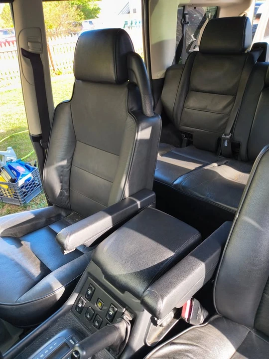 2004 Land Rover Discovery 2nd Gen - Image 6 of 17