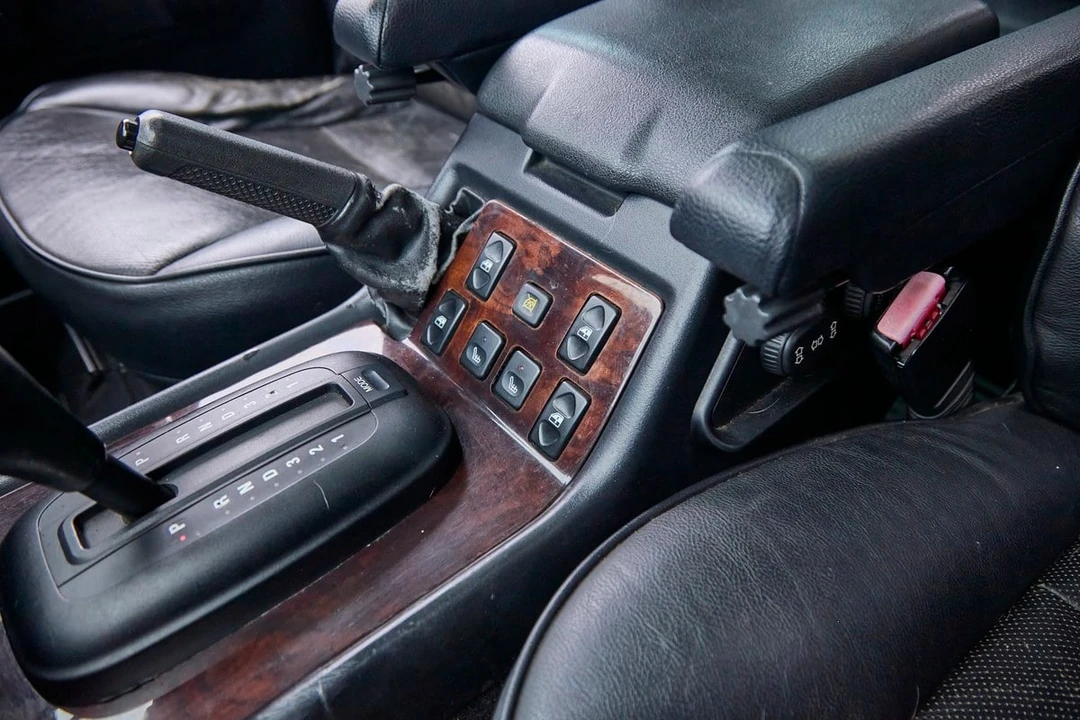 2004 Land Rover Discovery 2nd Gen - Image 24 of 30