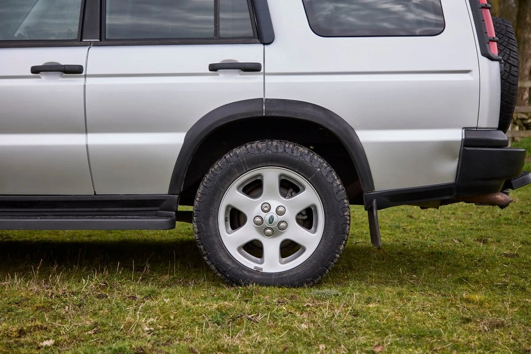 2004 Land Rover Discovery 2nd Gen - Image 13 of 30