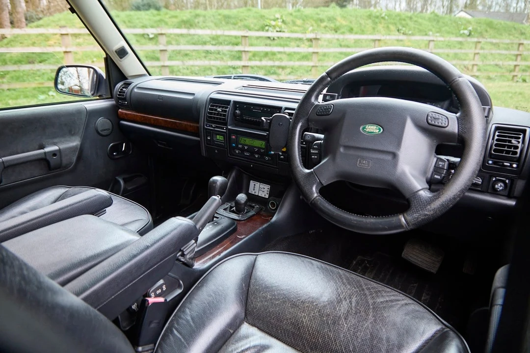 2004 Land Rover Discovery 2nd Gen - Image 29 of 30
