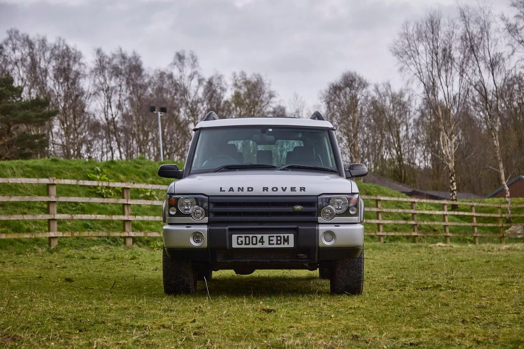 2004 Land Rover Discovery 2nd Gen - Image 2 of 30